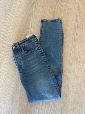 Levi’s Wedgie Straight Denim Jeans